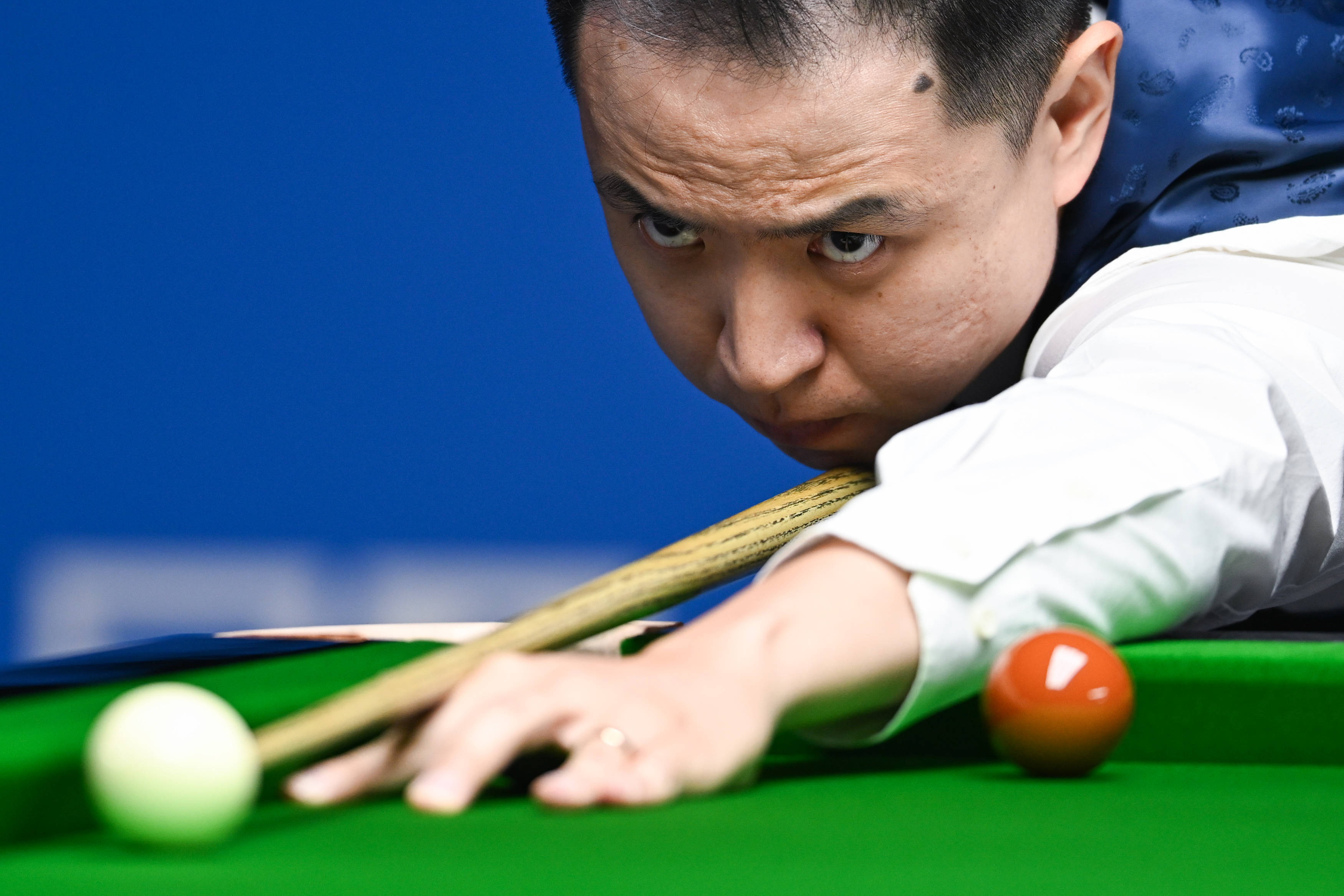 极强的凝聚 极强的凝聚